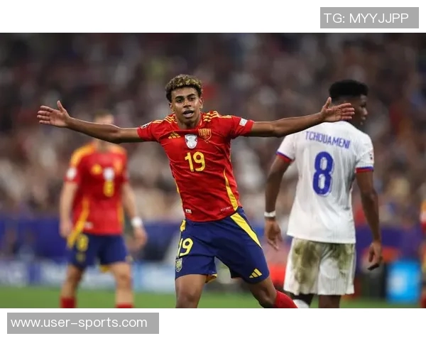 姆巴佩呼吁外界尊重亚马尔的私人生活给予他更多空间与安静 姆巴佩呼吁外界尊重亚马尔的私人生活给予他更多空间与安静