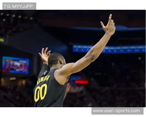 科尔强调持球人防守期待穆迪波杰库明加梅尔顿在赛季中的出色表现 科尔强调持球人防守期待穆迪波杰库明加梅尔顿在赛季中的出色表现